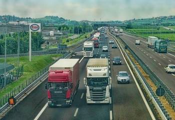 Autostrady i drogi ekspresowe w Polsce – autostrady w budowie, dopuszczalna prędkość i cennik 2022